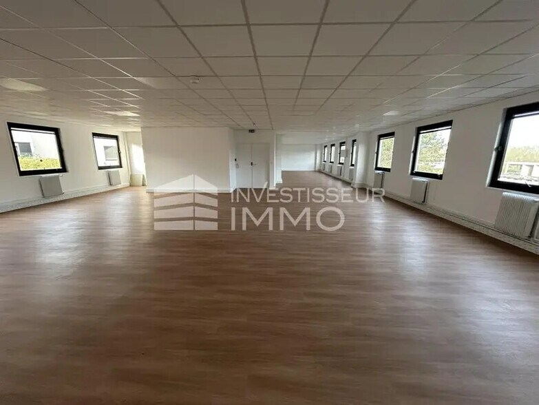 Bureau dans Cergy à louer - Photo intérieure – Image 1 sur 6