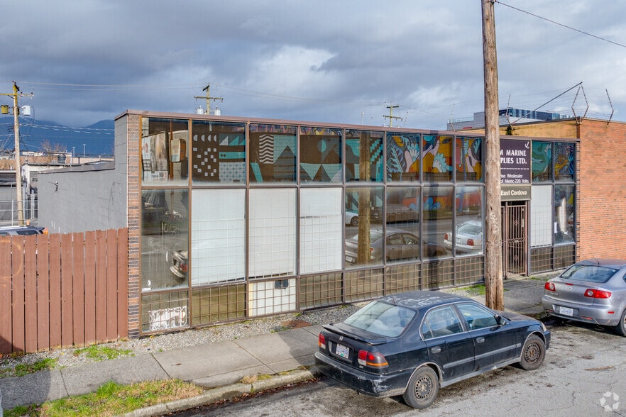 765 E Cordova St, Vancouver, BC à vendre - Photo principale – Image 1 sur 3
