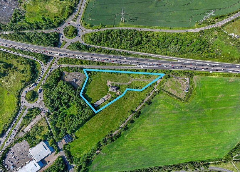 7 Langloan Rd, Loanhead à vendre - Photo de l’immeuble – Image 3 sur 11