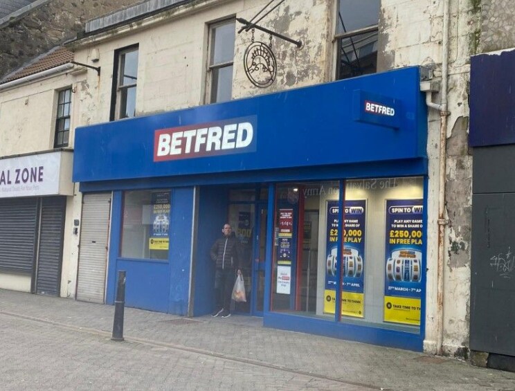 98-102 Dockhead St, Saltcoats à vendre - Photo de l’immeuble – Image 2 sur 3