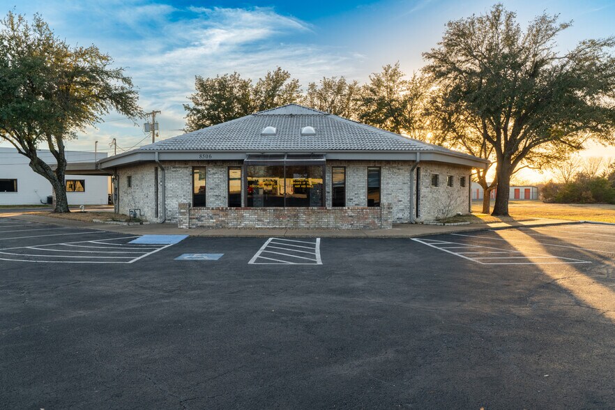 8506 Wesley St, Greenville, TX à vendre - Photo de l’immeuble – Image 1 sur 37