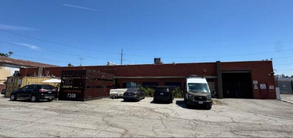 7310 La Cienega Blvd, Inglewood, CA à vendre - Photo de l’immeuble – Image 2 sur 15