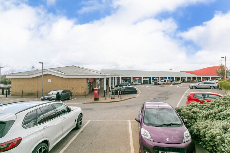 Charter Ct, Corby à louer - Photo principale – Image 1 sur 4