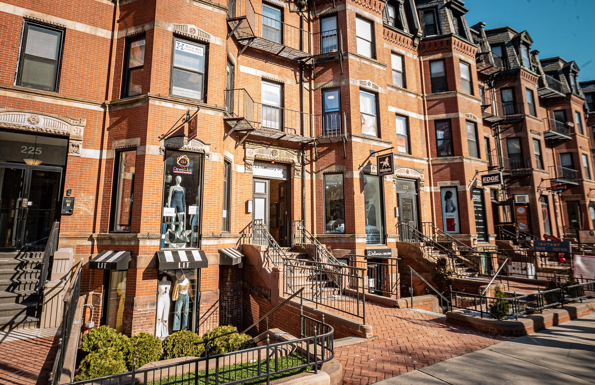 232 Newbury St, Boston, MA à louer Photo principale– Image 1 sur 4
