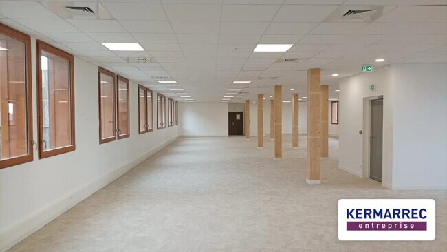 Plus de détails pour Bureau à louer