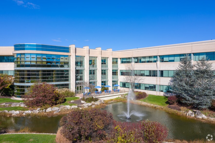 45 Liberty Blvd, Malvern, PA à louer - Photo principale – Image 1 sur 10