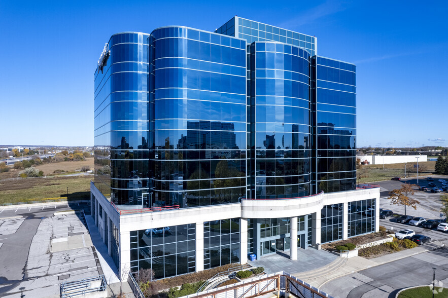 80 Tiverton Crt, Markham, ON à louer - Photo principale – Image 1 sur 7