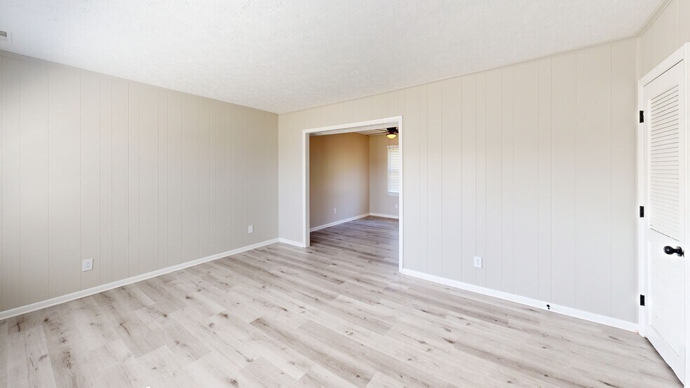 704 Windy Hill Cir, Fayetteville, NC à vendre - Numérisation 3D Matterport – Image 3 sur 43