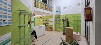 Plus de détails pour Local commercial à louer