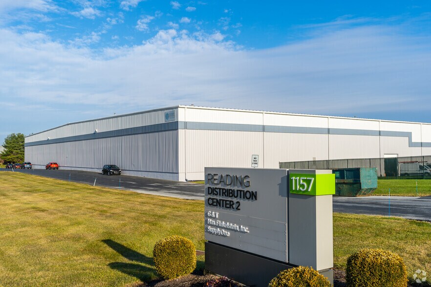 1157 Arnold Rd, Reading, PA à louer - Photo principale – Image 1 sur 19
