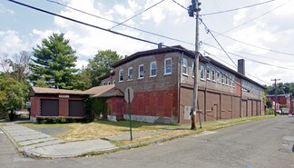 Plus de détails pour 24 Johnes St, Newburgh, NY - Local d'activités à louer
