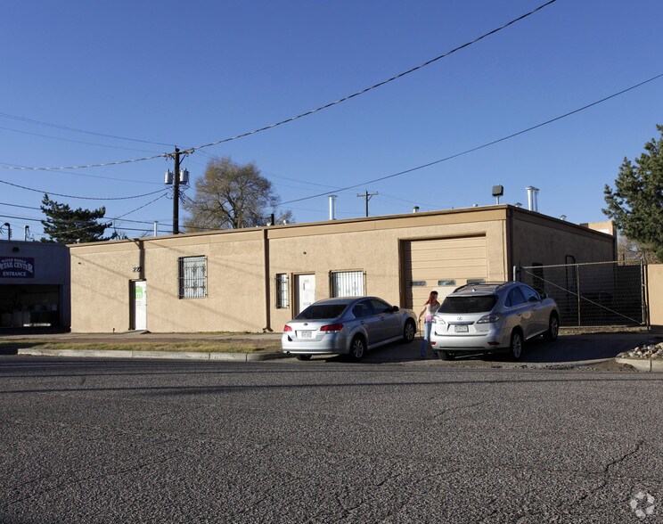 222 E Moreno Ave, Colorado Springs, CO à vendre - Photo de l’immeuble – Image 2 sur 2