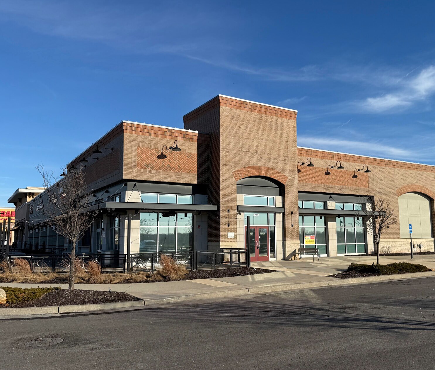 8383 N Booth Ave, Kansas City, MO à louer Photo principale– Image 1 sur 16