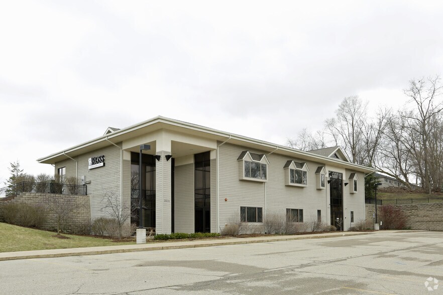 1624 Woodworth St, Grand Rapids, MI à louer - Photo principale – Image 1 sur 16