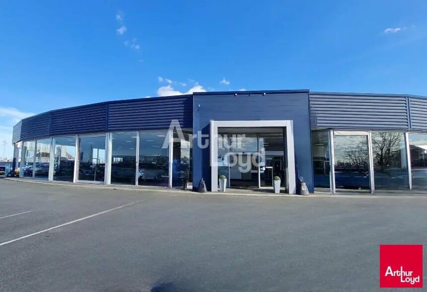 Local commercial dans Saint-Maur à louer - Photo de l’immeuble – Image 1 sur 1