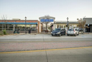 Plus de détails pour 300 E Abram St, Arlington, TX - Bureau/Local commercial à louer