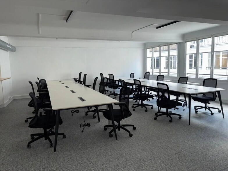 11 Rue Des Petites Ecuries, Paris à louer - Photo intérieure – Image 1 sur 10