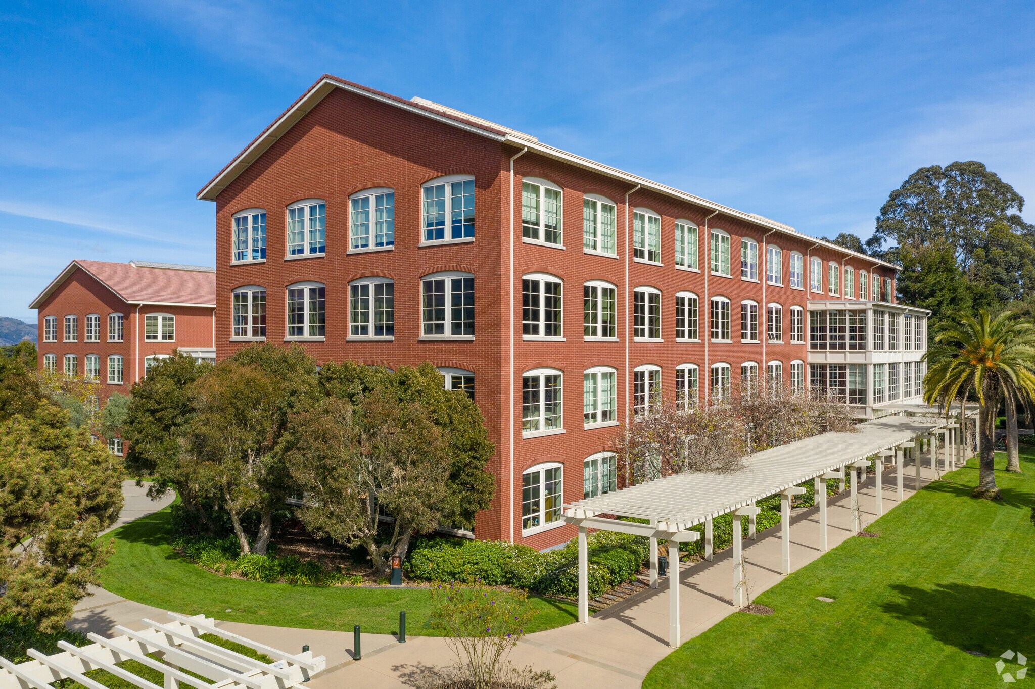 One Letterman Dr, San Francisco, CA à louer Photo de l’immeuble– Image 1 sur 15