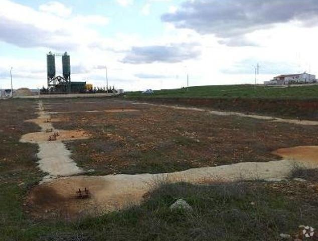 Terrain dans Fontanar, Guadalajara à vendre - Photo de l’immeuble – Image 2 sur 3
