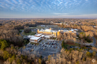 1450 Matthews Township Pky, Matthews, NC - VUE AÉRIENNE  vue de carte