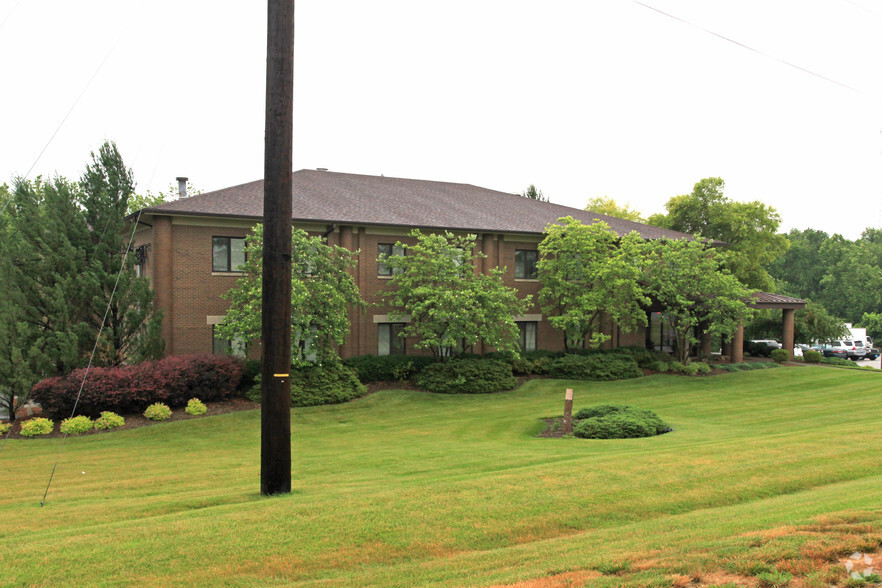 601 Taylorsville Rd, Shelbyville, KY à louer - Photo de l’immeuble – Image 2 sur 2