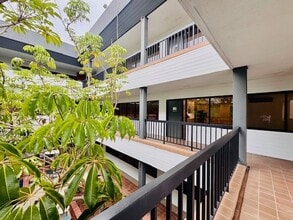 11965 Venice Blvd, Los Angeles, CA à louer Photo intérieure– Image 2 sur 17