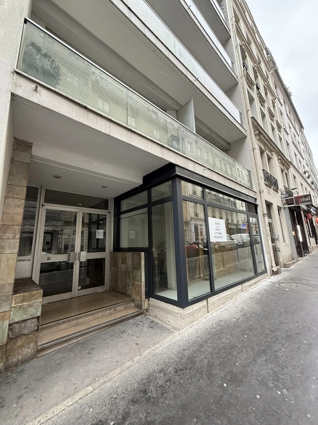 Plus de détails pour 20 Rue Brey, Paris - Logement à vendre