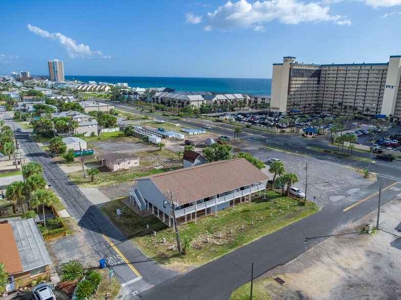 4021 Dolphin Dr, Panama City, FL à vendre - Photo de l’immeuble – Image 2 sur 18