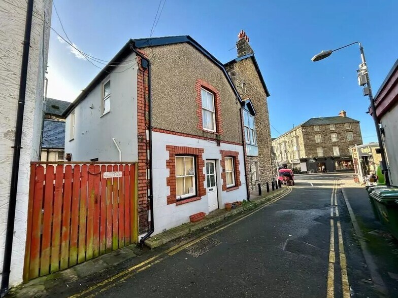 St. Annes Sq, Barmouth à vendre - Photo de l’immeuble – Image 2 sur 5