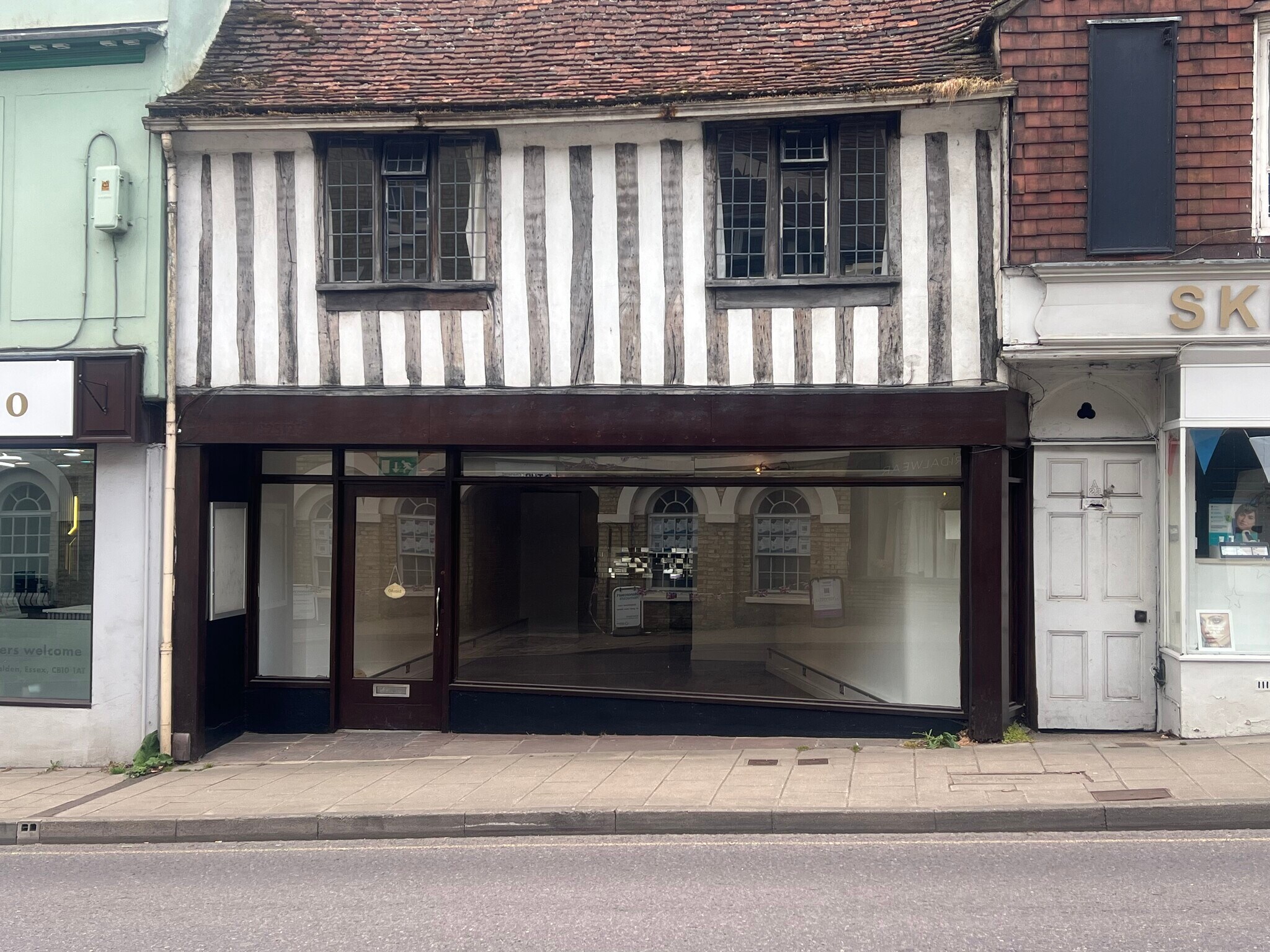 25 High Street, Saffron Walden à louer Photo de l’immeuble– Image 1 sur 10
