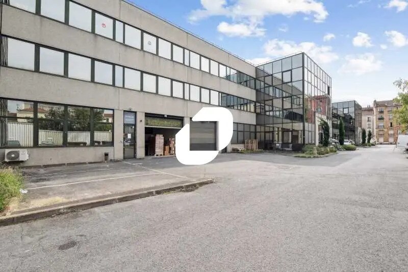 94 Rue Victor Hugo, Ivry-sur-Seine à louer - Photo de l’immeuble – Image 3 sur 29