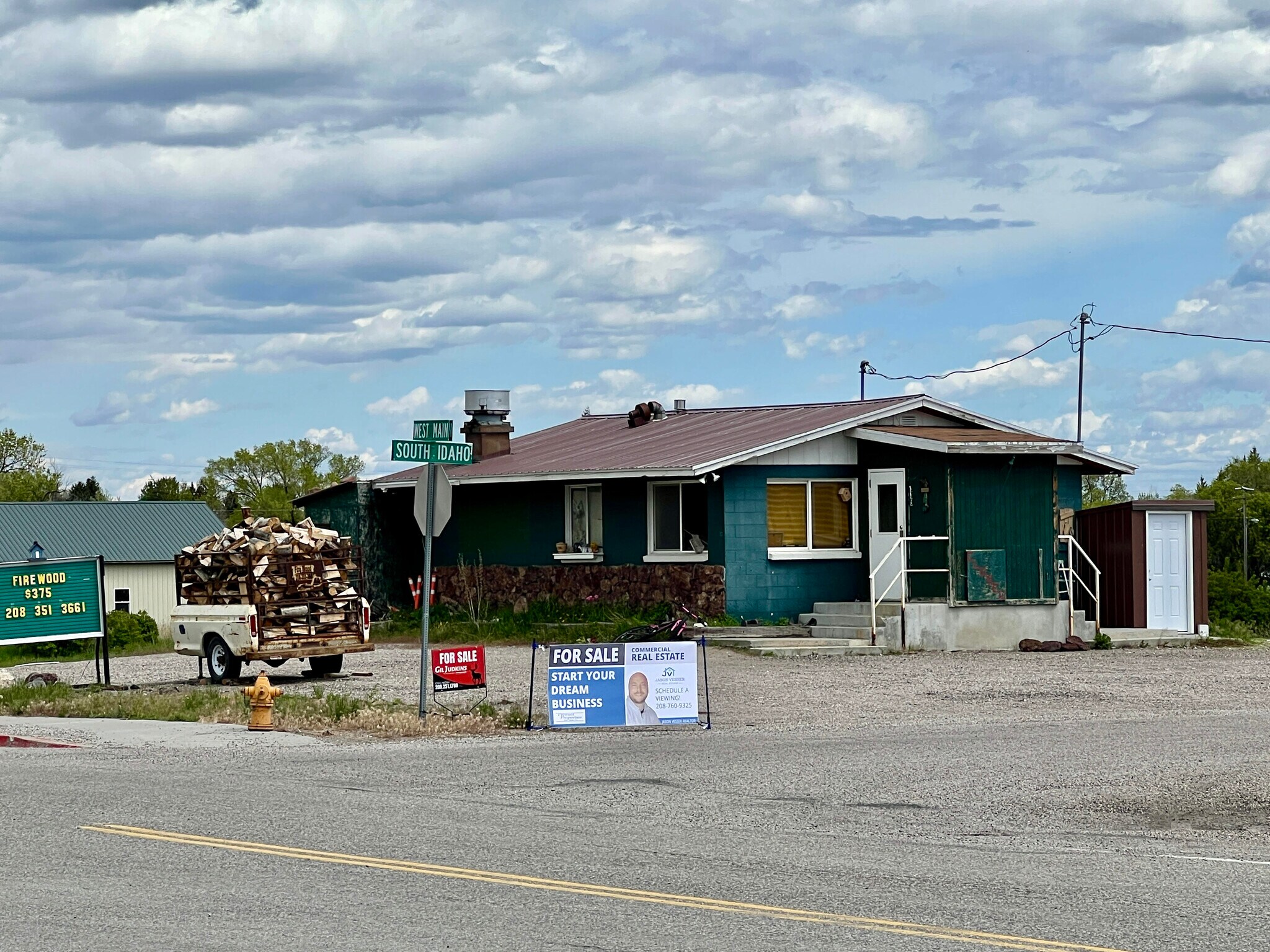 383 W Main St, Dubois, ID à vendre Photo de l’immeuble– Image 1 sur 3
