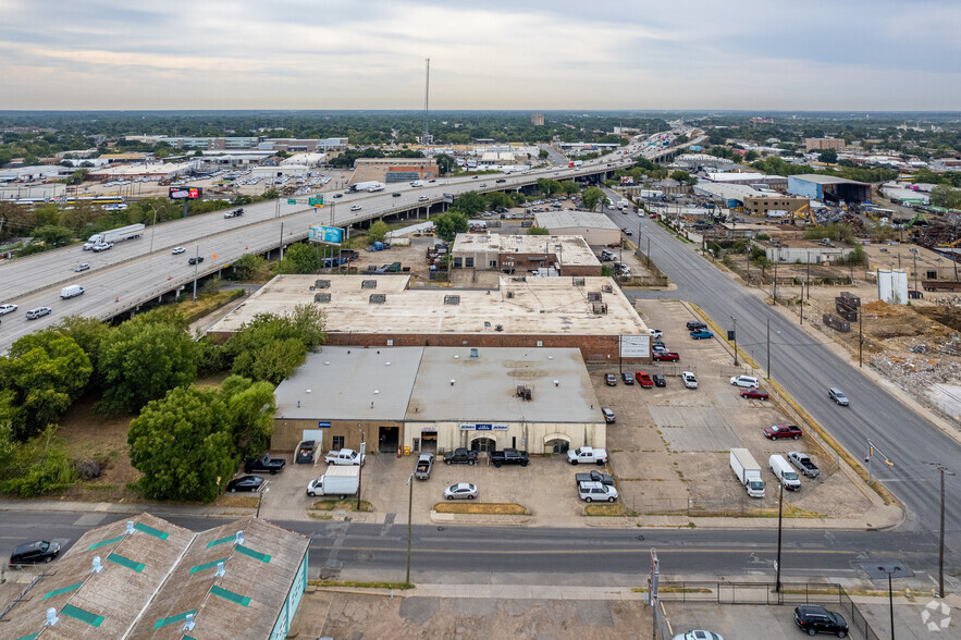 1912 S Good Latimer Expy, Dallas, TX à vendre - Aérien – Image 3 sur 22