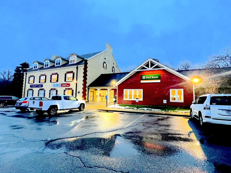 1100 Route 55, Lagrangeville, NY à louer - Photo de l’immeuble – Image 2 sur 19