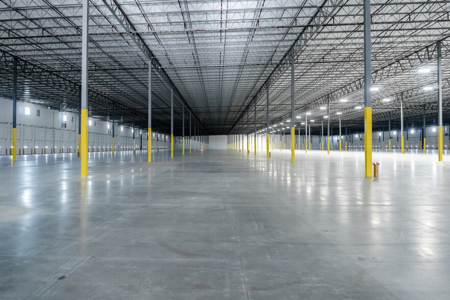 S. Main St, Duncan, SC à louer - Photo intérieure – Image 3 sur 5