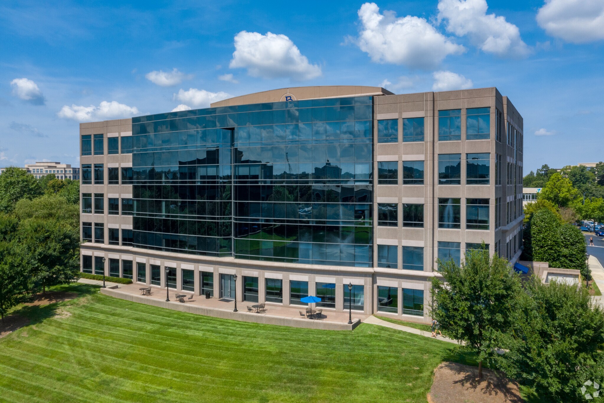13777 Ballantyne Corporate Pl, Charlotte, NC à louer Photo principale– Image 1 sur 7