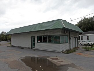 Plus de détails pour 137 W Main St, Gouverneur, NY - Local commercial à vendre