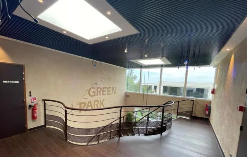 57 Avenue Jean Monnet, Colomiers à louer - Hall d’entrée – Image 3 sur 11