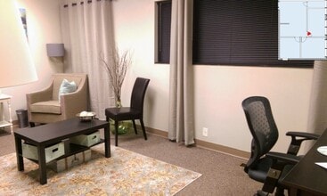 210-230 Collingwood Dr, Ann Arbor, MI à louer Photo intérieure– Image 1 sur 3