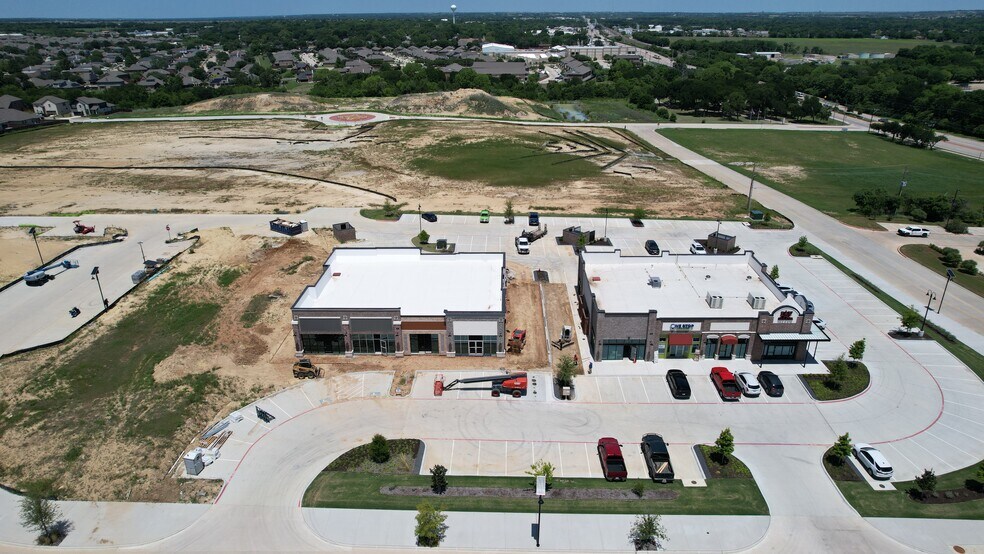 408 Justin Ln, Justin, TX à vendre - Photo principale – Image 1 sur 14