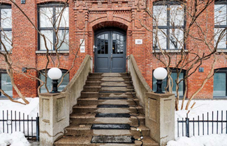 Plus de détails pour 121 Rue Elmire, Montréal, QC - Logement à vendre
