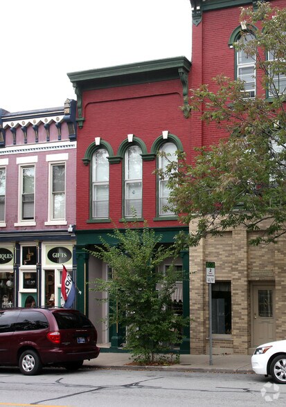 1004 Main St, Lafayette, IN à louer - Photo de l’immeuble – Image 3 sur 3