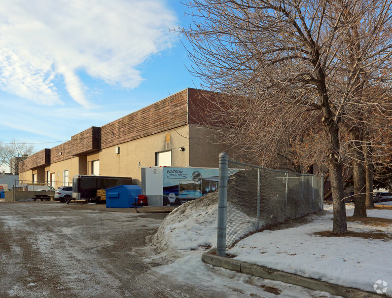 14601 134 Av NW, Edmonton, AB à vendre - Photo de l’immeuble – Image 2 sur 6
