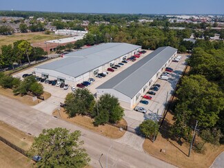 Plus de détails pour 220 Barren Springs Dr, Houston, TX - Local d'activités, Industriel/Logistique à louer