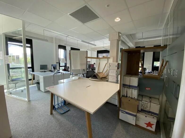 Bureau dans Rennes à louer - Photo de l’immeuble – Image 2 sur 7