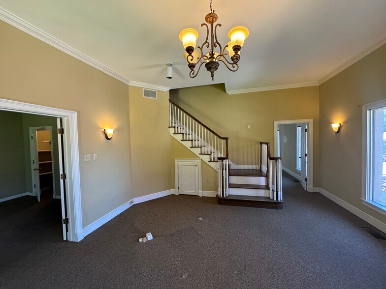 2475 E Memphis St, Hernando, MS à louer - Photo intérieure – Image 2 sur 11