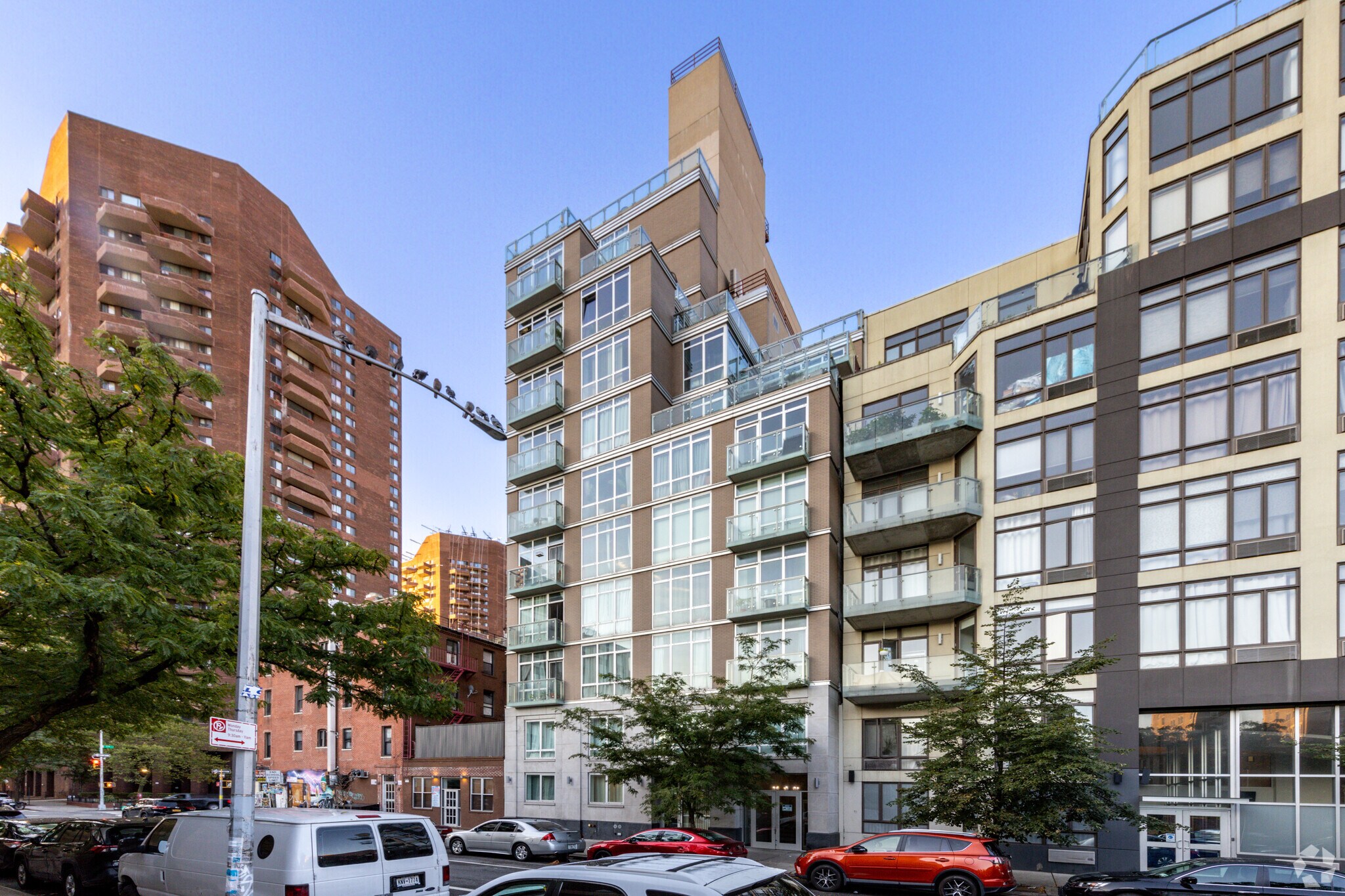 344-346 E 110th St, New York, NY à louer Photo de l’immeuble– Image 1 sur 11