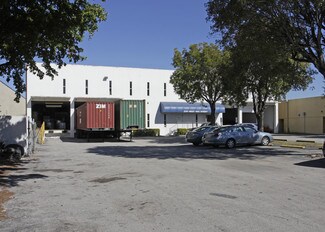Plus de détails pour 2741 W 76th St, Hialeah, FL - Industriel/Logistique à louer
