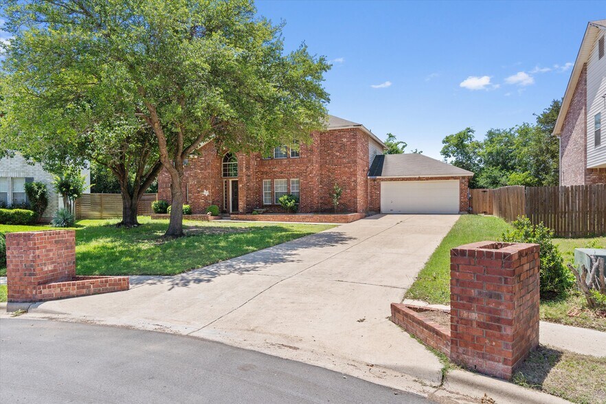201 Covala Dr, Cedar Park, TX à vendre - Photo de l’immeuble – Image 3 sur 44