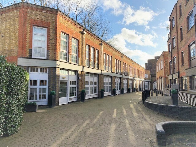 Blake Mews, Richmond à louer - Photo de l’immeuble – Image 3 sur 4